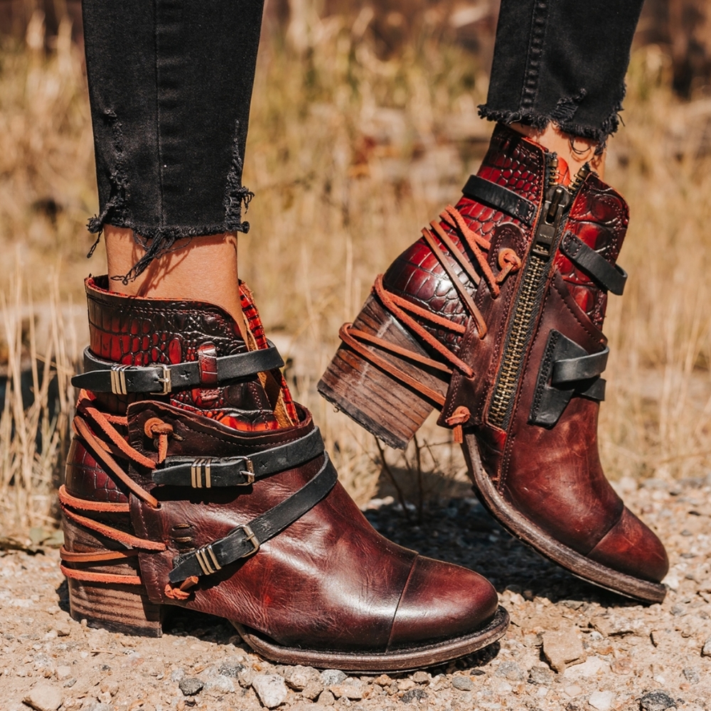 🎄SALE❗️Freebird by Steven CRUE Wine Red / Brown Ankle Booties 9 FREE SHIPPING❗️